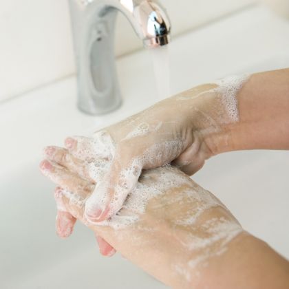 Tork Сапун за ръце на пяна Luxury Soft Foam, 4 x 800 мл – system S3